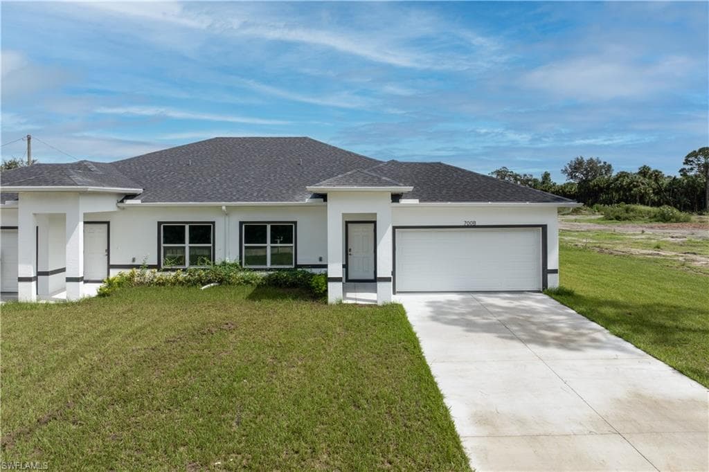 1601 E 7th ST LEHIGH ACRES, FL 33972