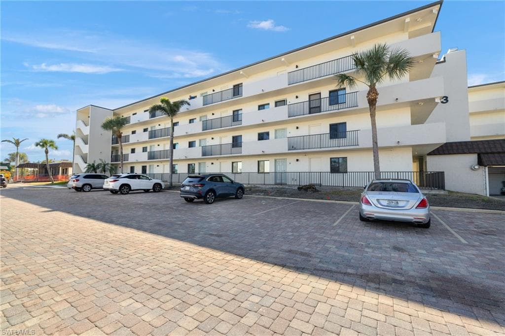979 E Gulf DR C362 SANIBEL, FL 33957