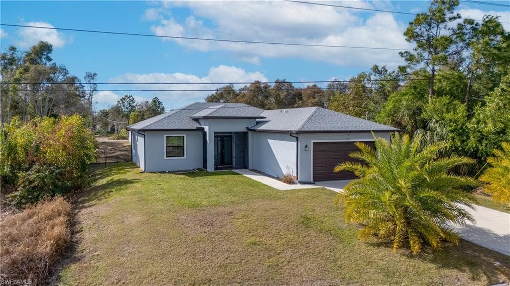 816 Bell BLVD S LEHIGH ACRES, FL 33974