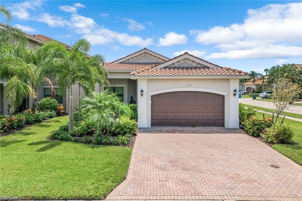11502 Meadowrun CIR FORT MYERS, FL 33913