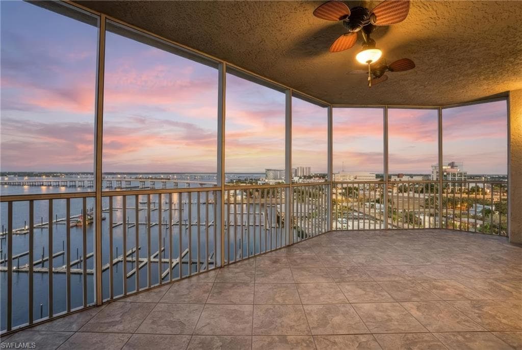 2090 W 1st ST 1206 FORT MYERS, FL 33901