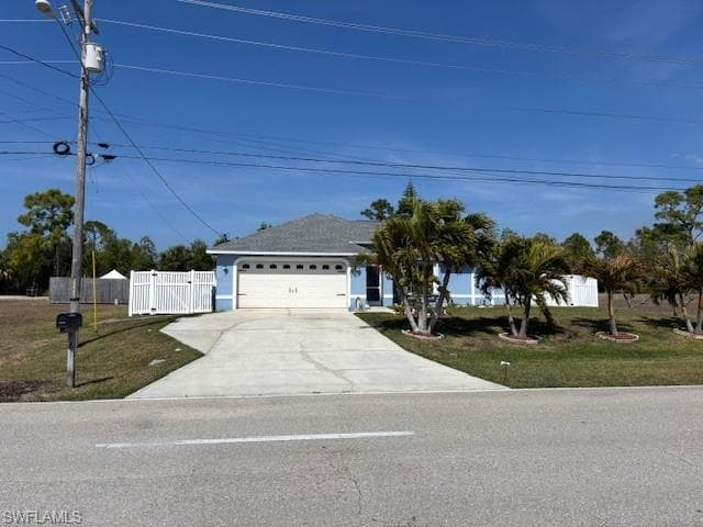 303 Wilmington PKWY CAPE CORAL, FL 33993