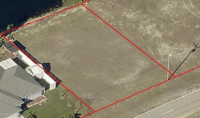 301 Wilmington PKWY CAPE CORAL, FL 33993
