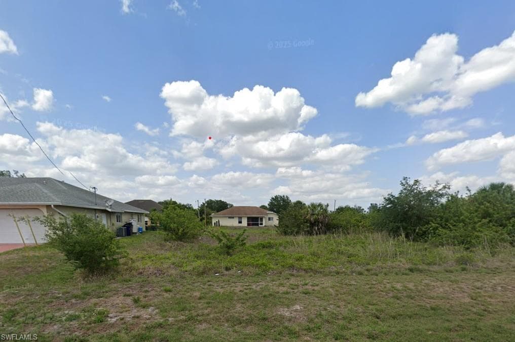 815 Milwaukee BLVD LEHIGH ACRES, FL 33974