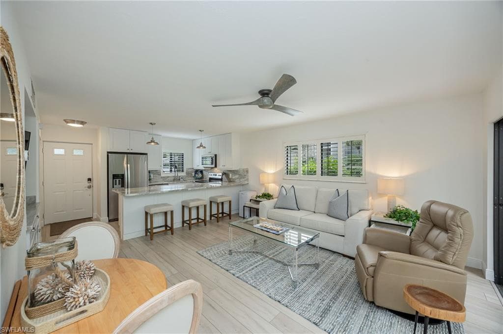 746 Eagle Creek DR 101 NAPLES, FL 34113