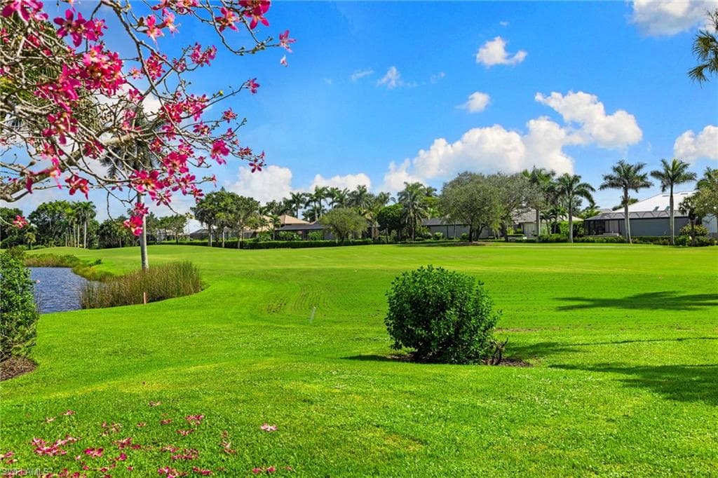 4753 Yacht Harbor DR NAPLES, FL 34112
