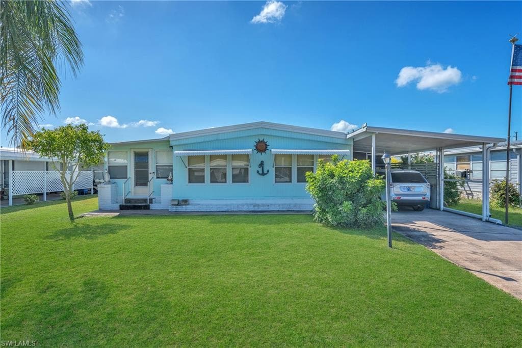 26033 Princess LN BONITA SPRINGS, FL 34135