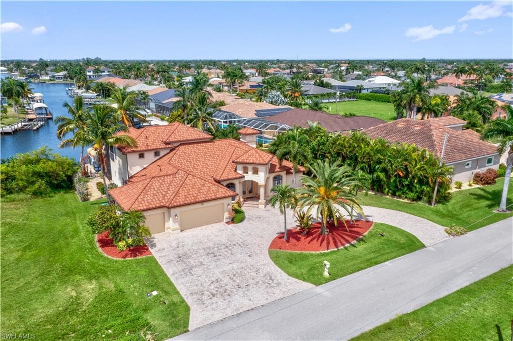 2227 SW 54th LN CAPE CORAL, FL 33914