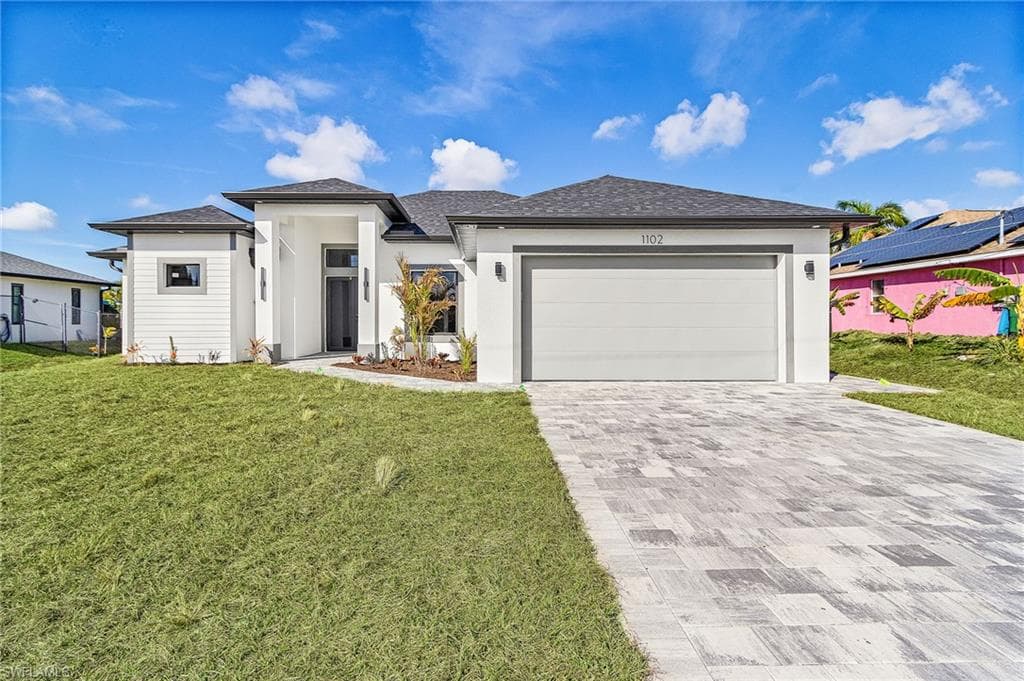 1102 NE 4th PL CAPE CORAL, FL 33909