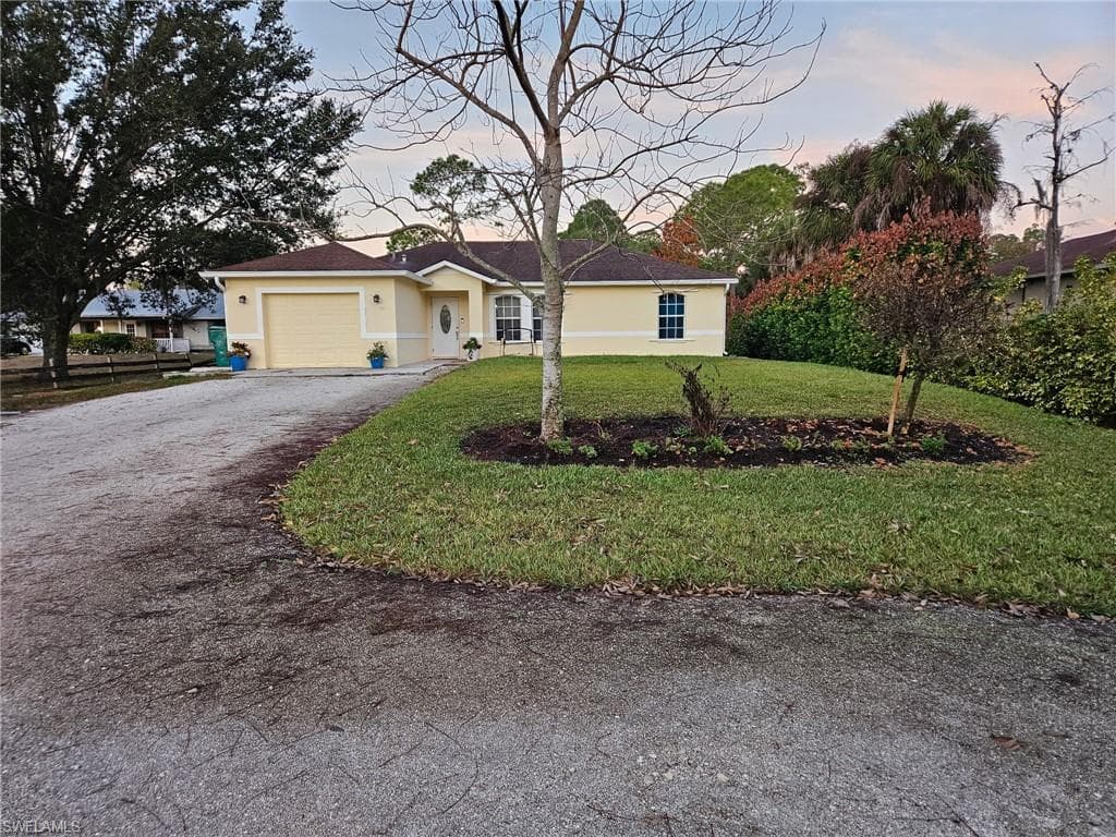 521 18th ST SE NAPLES, FL 34117