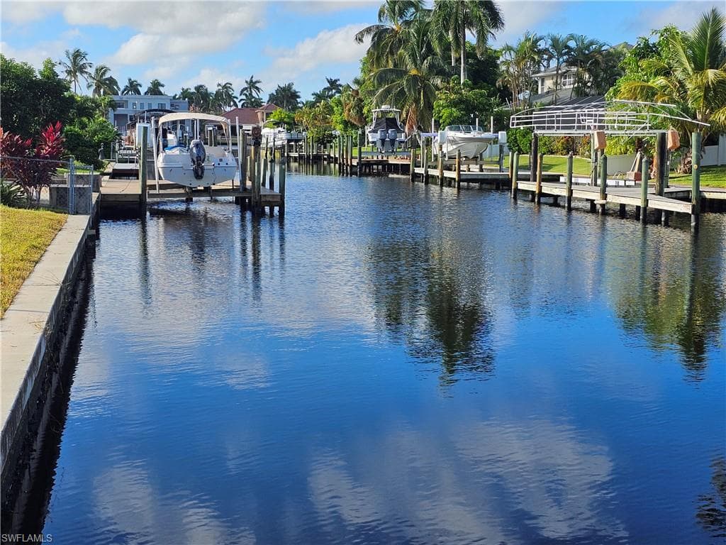 5340 Congo CT CAPE CORAL, FL 33904