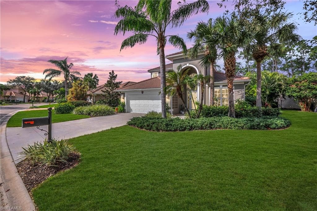 6499 Waverly Green WAY NAPLES, FL 34110