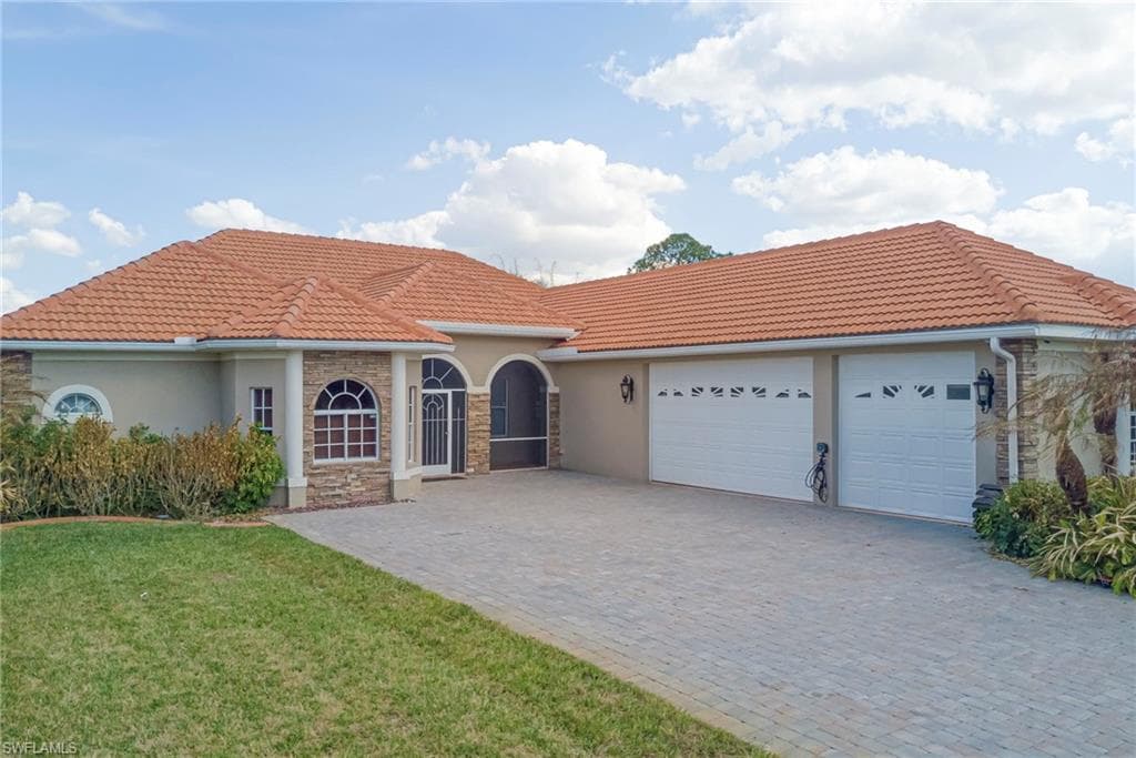 1010 Clayton AVE LEHIGH ACRES, FL 33972