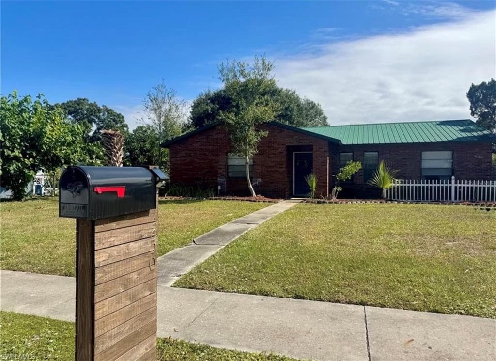 250 MILLS AVE ARCADIA, FL 34266
