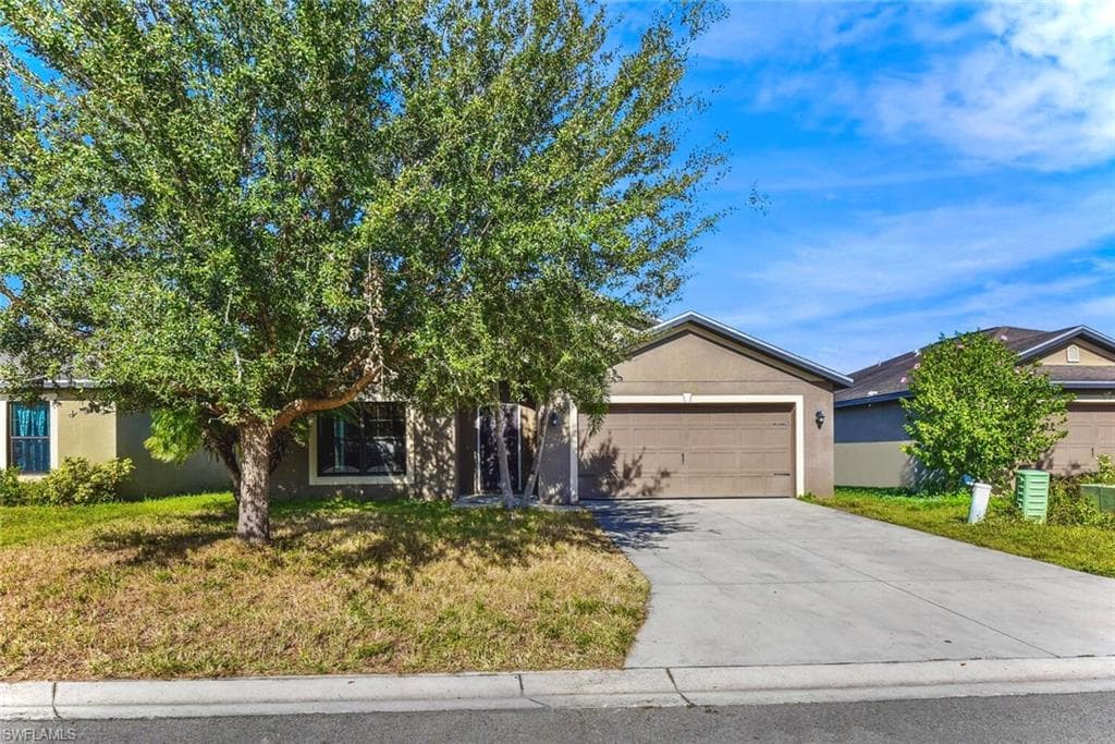 278 Shadow Lakes DR LEHIGH ACRES, FL 33974