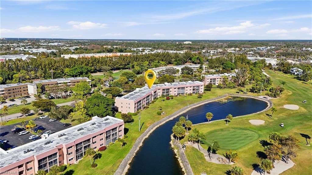 300 Forest Lakes BLVD 207 NAPLES, FL 34105