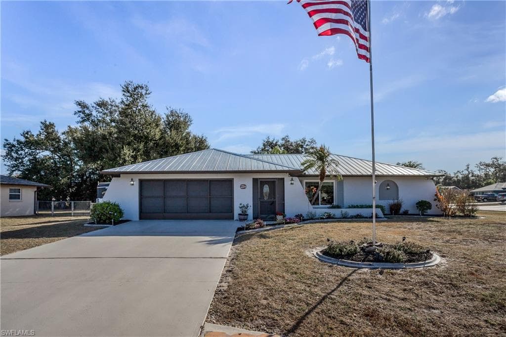 1264 Bounds ST PORT CHARLOTTE, FL 33952
