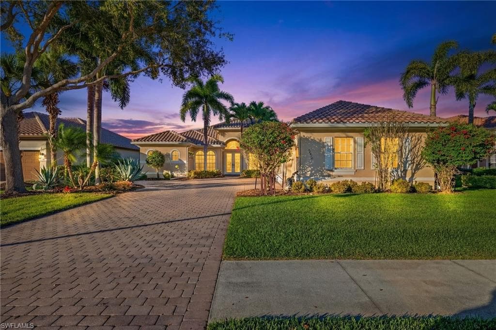 12095 WICKLOW LN NAPLES, FL 34120