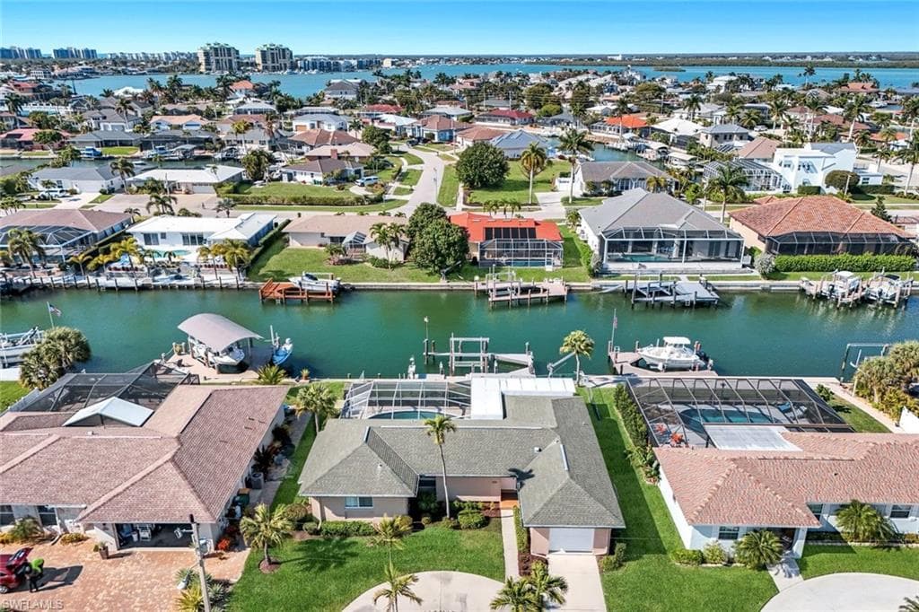 1160 Martinique CT MARCO ISLAND, FL 34145