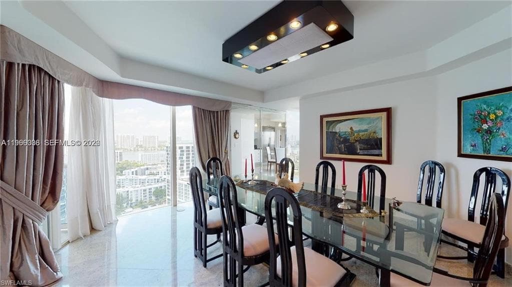 17555 COLLINS AVE 2303/04 SUNNY ISLES BEACH, FL 33160