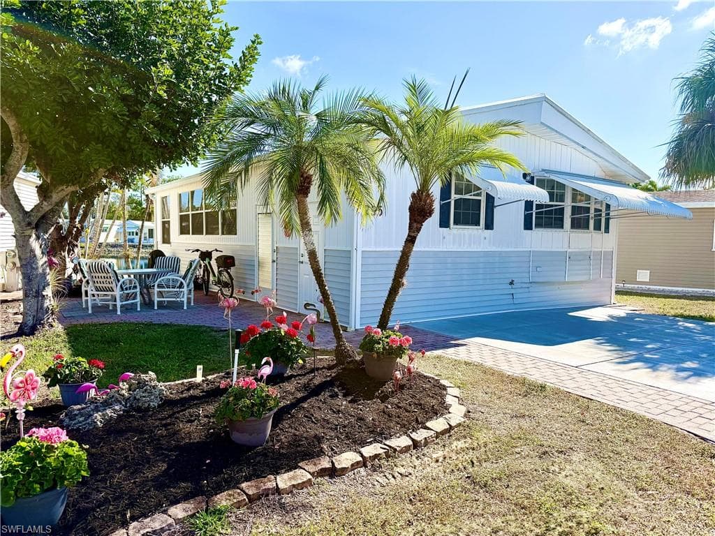 295 Imperial Wilder BLVD 295 NAPLES, FL 34114