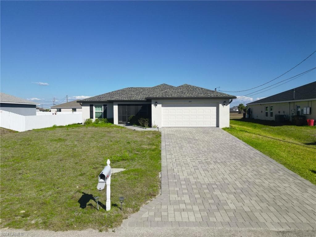 2507 NW 8th PL CAPE CORAL, FL 33993