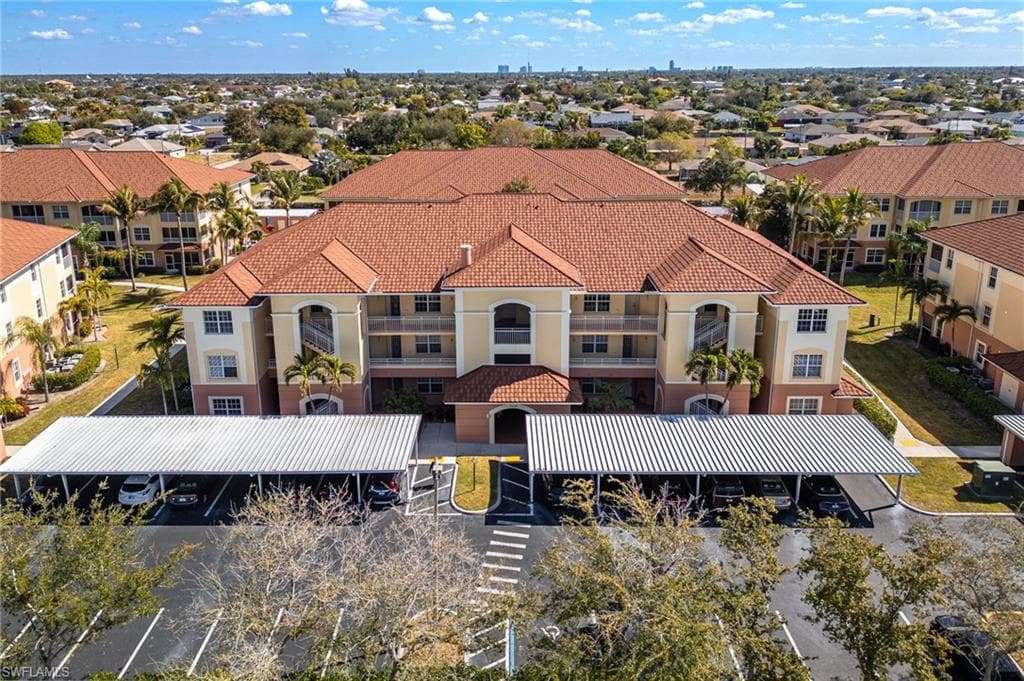 1105 Van Loon Commons CIR 304 CAPE CORAL, FL 33909