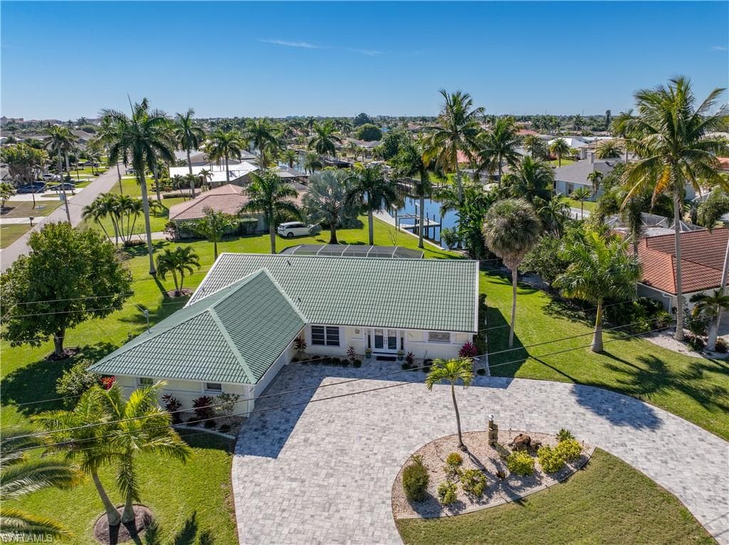 1832 Palaco Grande PKWY CAPE CORAL, FL 33904