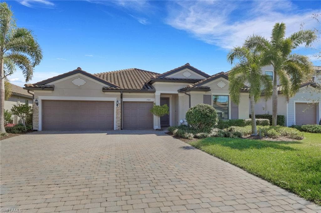 17203 Ashcomb WAY ESTERO, FL 33928