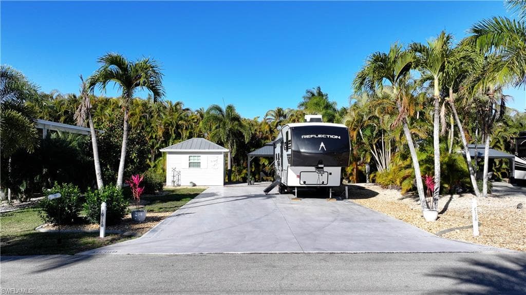 10380 Nightwood DR FORT MYERS, FL 33905