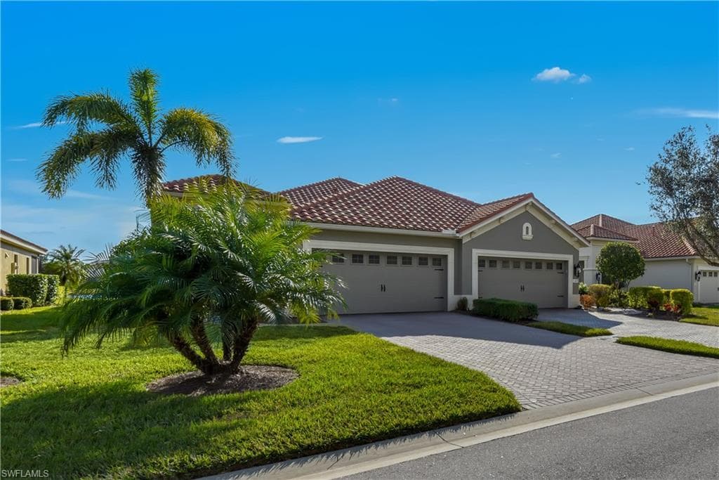 4474 Waterscape LN FORT MYERS, FL 33966