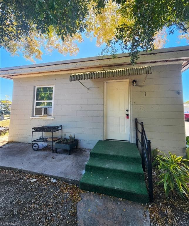 2996 Francis AVE 1 NAPLES, FL 34112