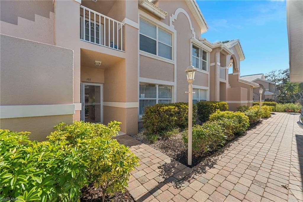 3991 Windward Passage CIR 101 BONITA SPRINGS, FL 34134