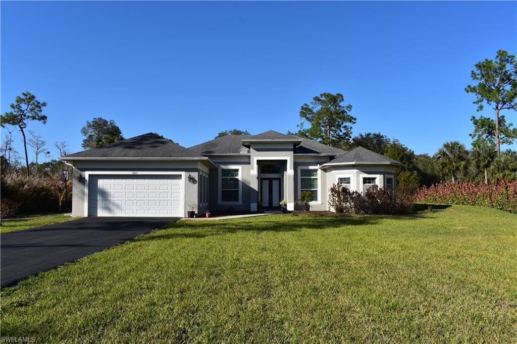 3841 4th AVE NE NAPLES, FL 34120