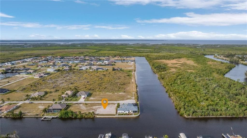 1725 NW 41st AVE CAPE CORAL, FL 33993