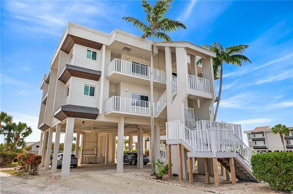 255 Periwinkle WAY 7-A SANIBEL, FL 33957