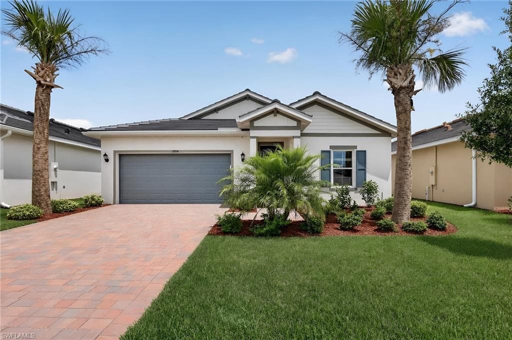 3904 Passion Vine DR ALVA, FL 33920
