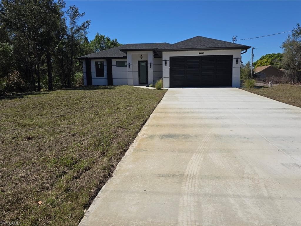 417 Prospect AVE LEHIGH ACRES, FL 33972