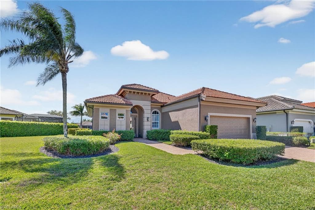 6184 Bunker PL NAPLES, FL 34113
