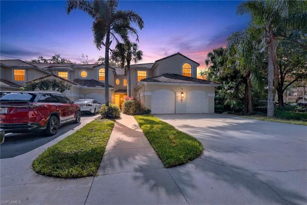 74 Silver Oaks CIR 9-103 NAPLES, FL 34119