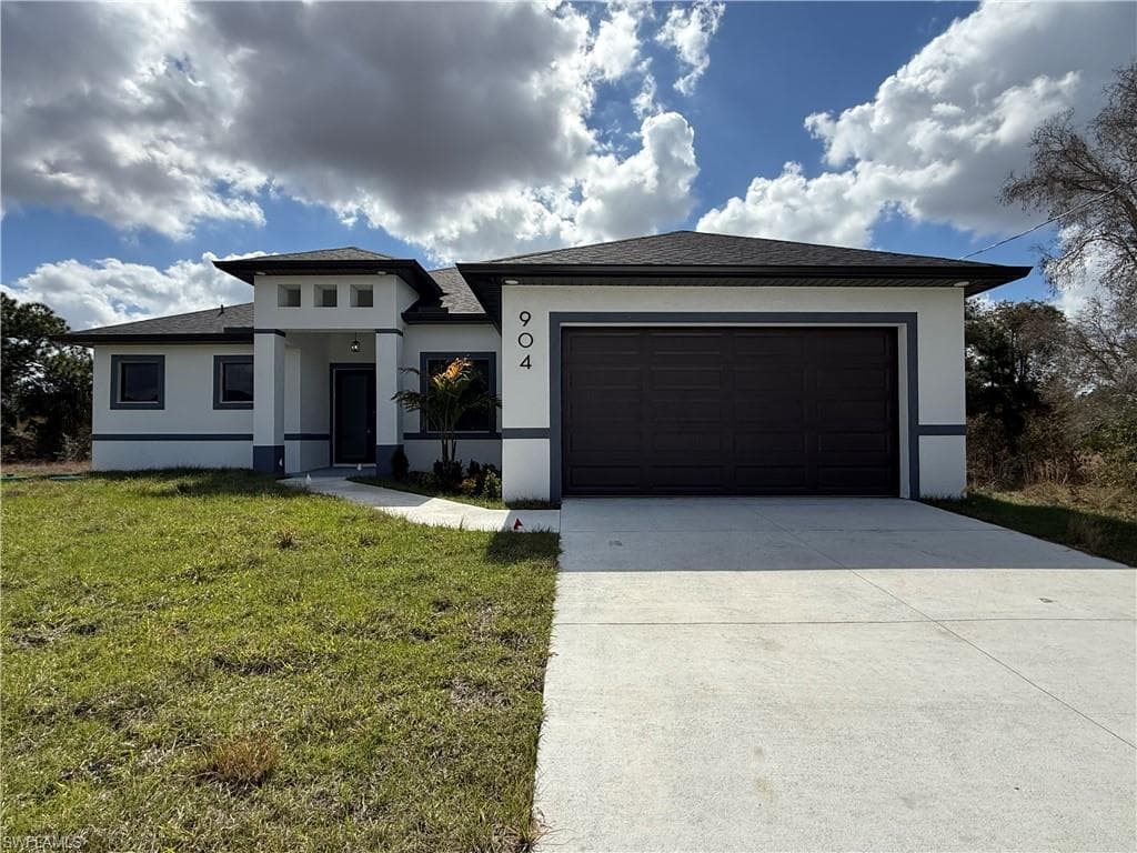 904 Asher ST E LEHIGH ACRES, FL 33974
