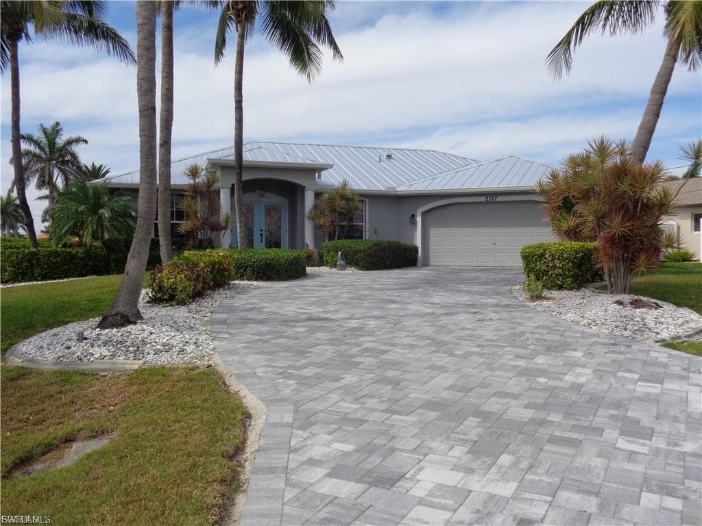 2127 SW 52nd LN CAPE CORAL, FL 33914