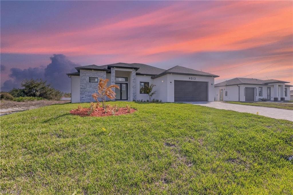 4013 12th ST SW LEHIGH ACRES, FL 33976
