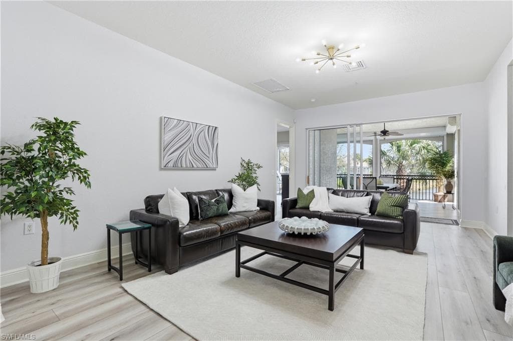 9270 CAMPANILE CIR 202 NAPLES, FL 34114