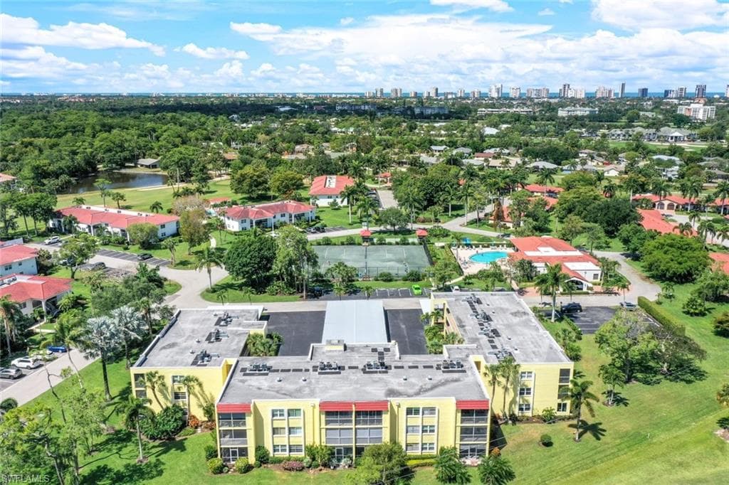 1057 Forest Lakes DR 209 NAPLES, FL 34105