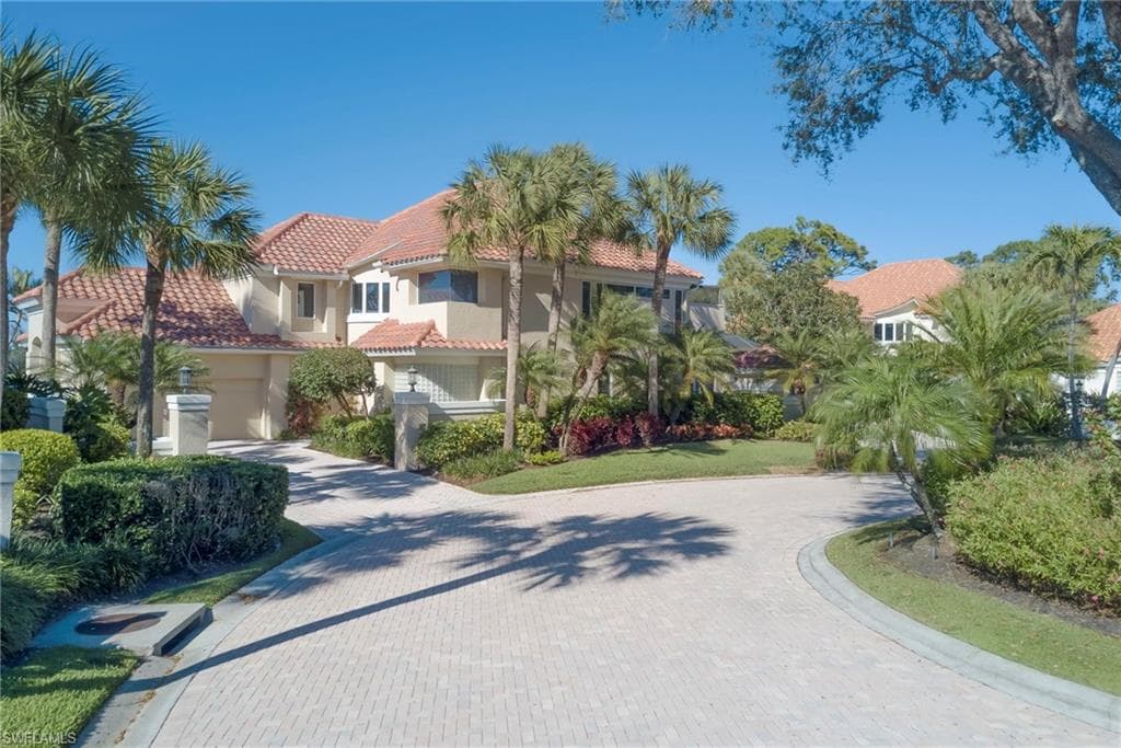 3320 Riviera Lakes CT BONITA SPRINGS, FL 34134