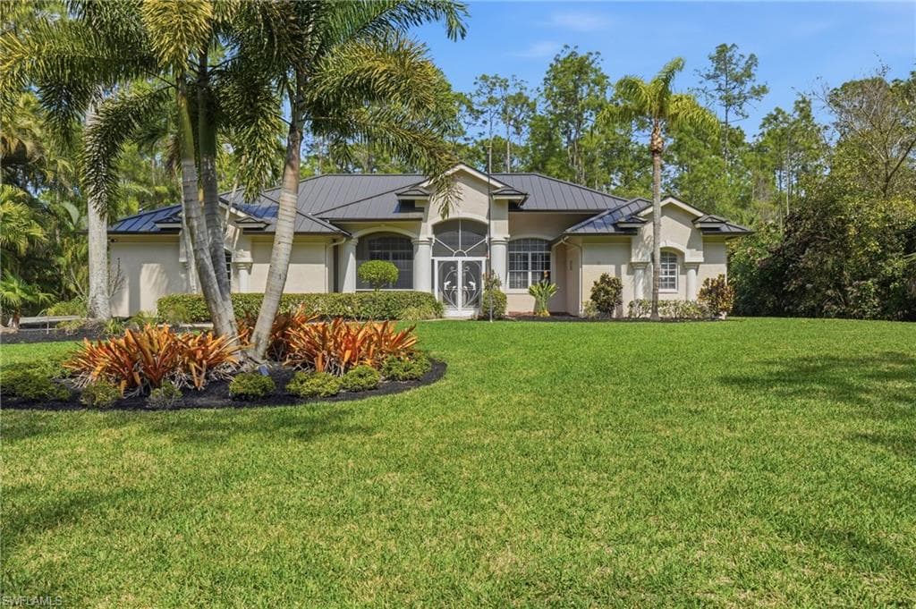 4241 7th AVE NW NAPLES, FL 34119