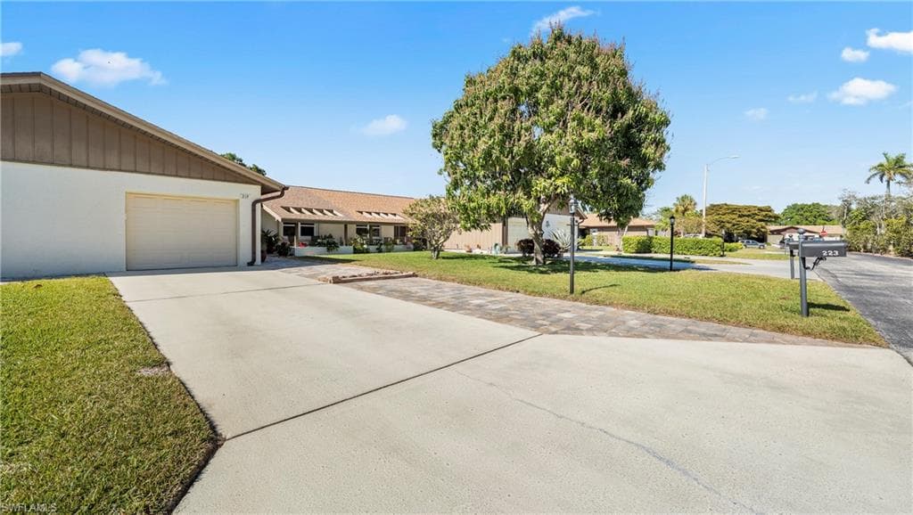 219 Charity CT 6 NAPLES, FL 34112