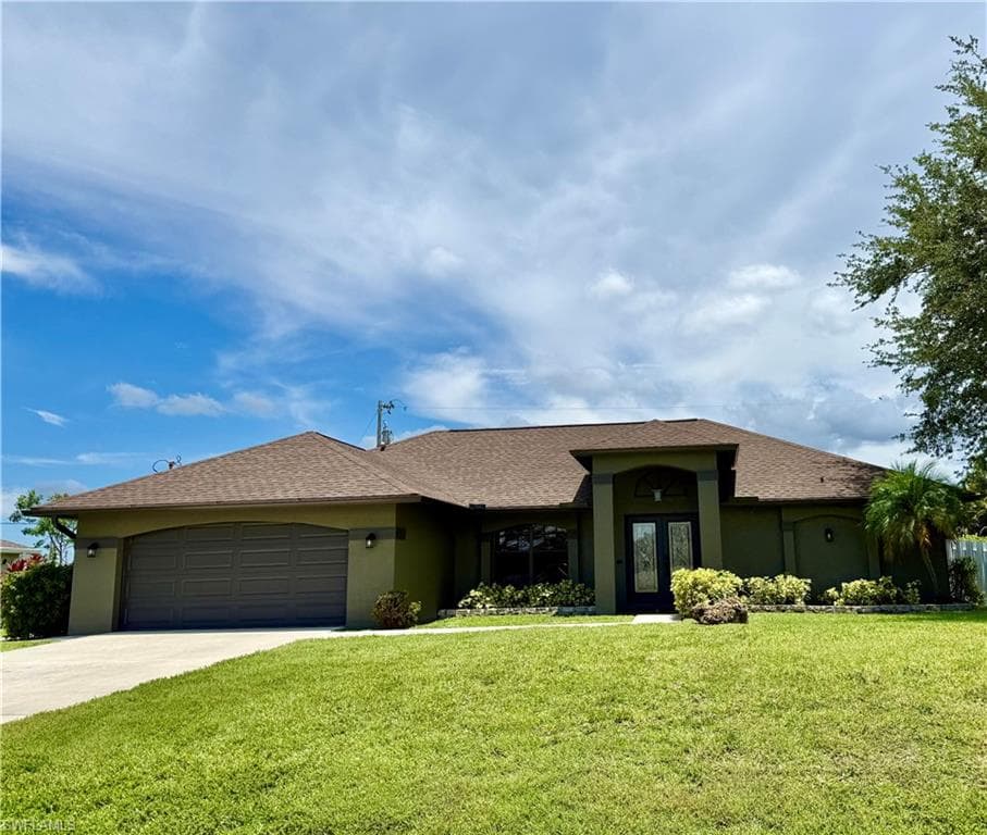 1319 SW 34th TER CAPE CORAL, FL 33914