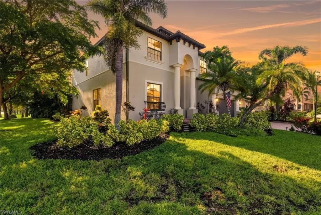 8843 Tropical CT FORT MYERS, FL 33908